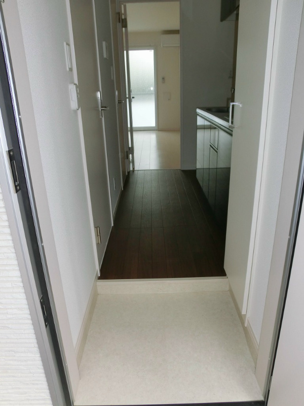 リブリ・Ｍilk-Ｔ 玄関