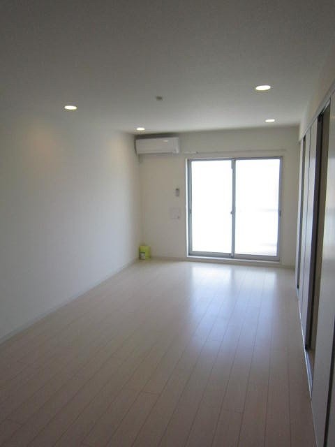 リブリ・湘南松が岡 ベッドルーム