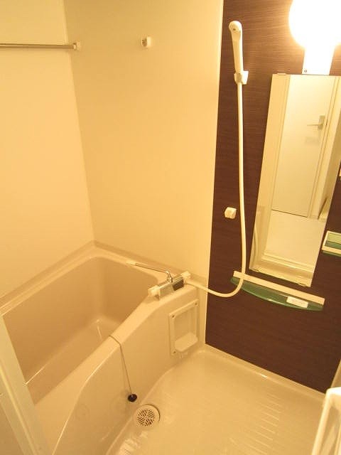 リブリ・湘南松が岡 風呂画像