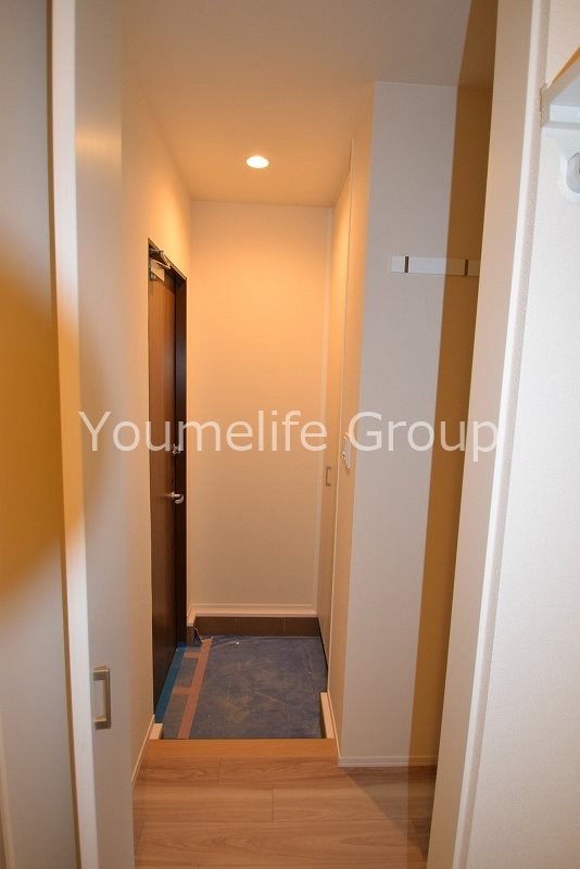 リバージュ元町Ⅱ 玄関