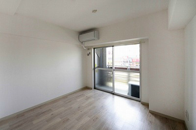 KADOIE TSUJIDO（カドイエツジドウ） リビング