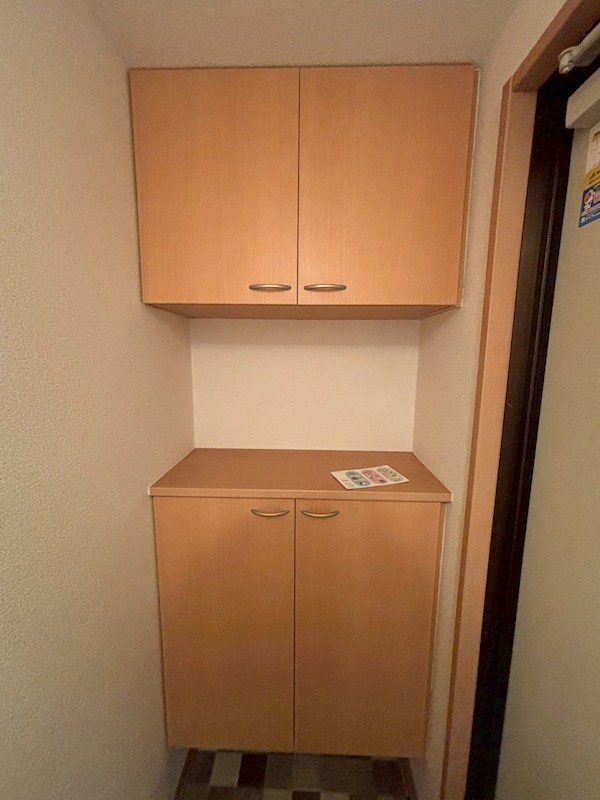 メゾンマロニエ 玄関