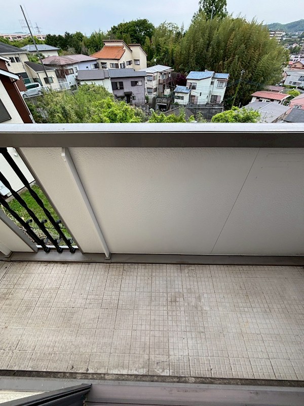 メゾンマロニエ ベランダ