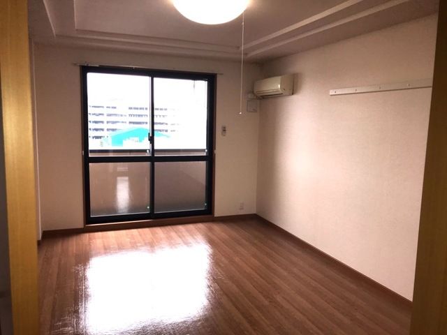 パラシオン平塚 リビング