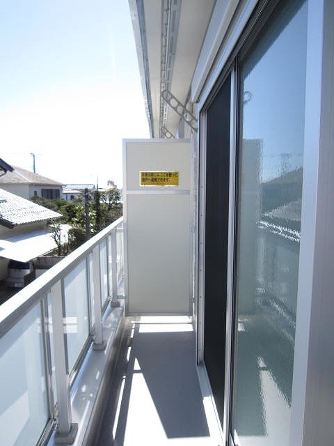 リブリ・湘南松が岡 ベランダ