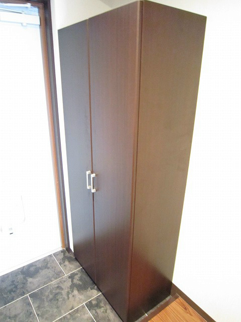 グラビス 玄関