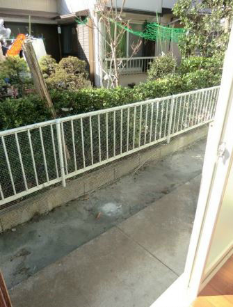 ティアラ湘南辻堂 ベランダ