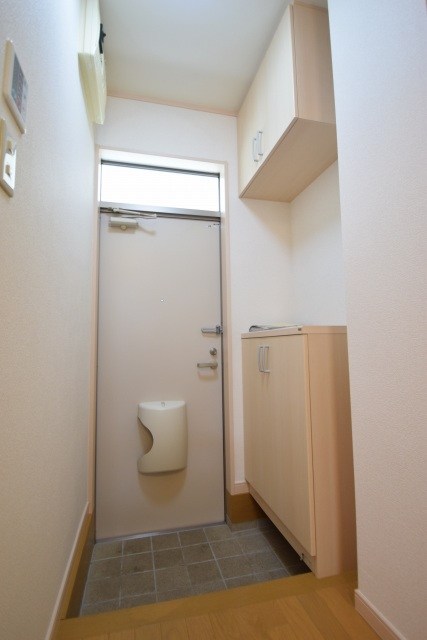 セレーノ 玄関