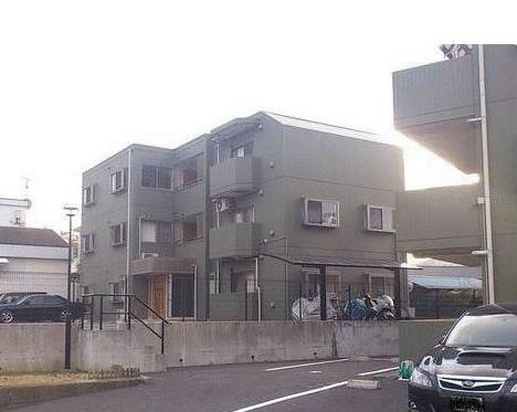 メゾン・ド・クラ 301号室 外観