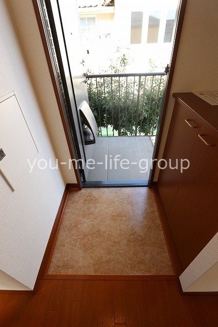 パークヒルかじやB 玄関