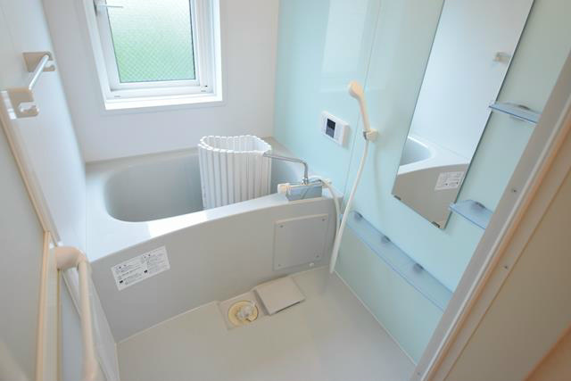 プリムローズＢ 風呂画像