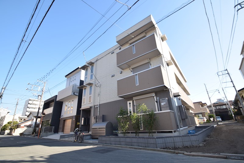ソラリオ鵠沼 303号室 外観
