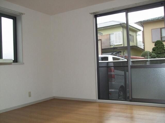 コーポ豊明B リビング