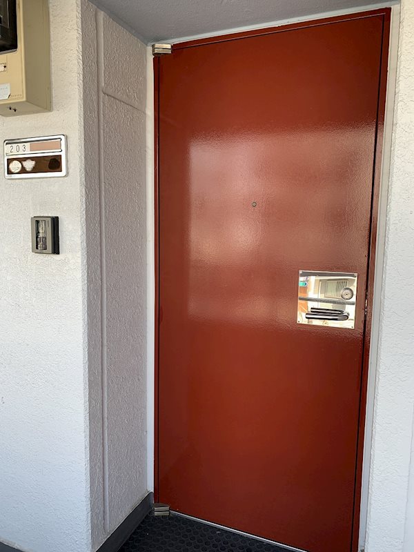 サンハイツ湘南 玄関