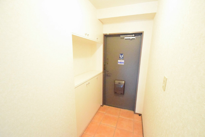 セジュールコート 玄関