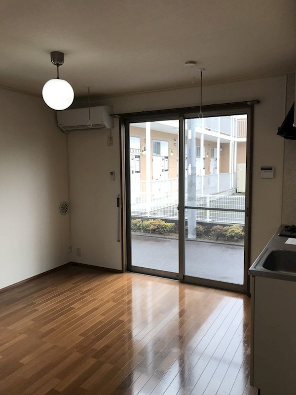 ラ・リベルテ リビング