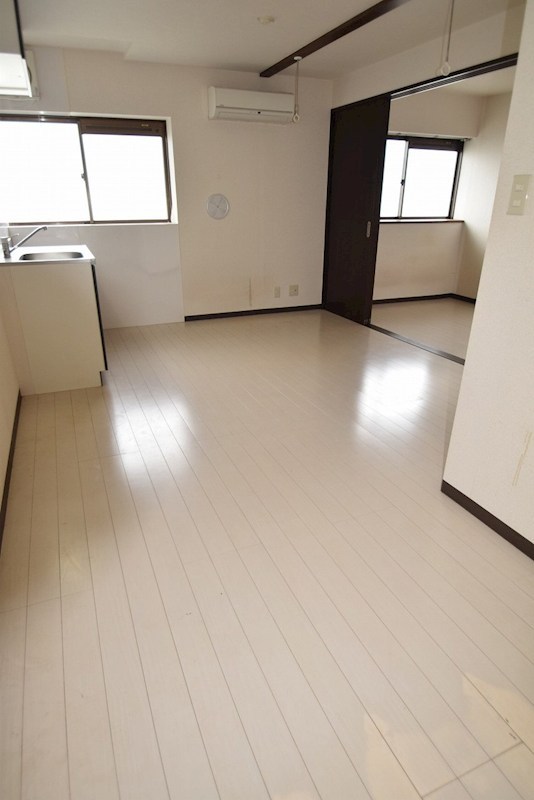 エリール厚木 リビング