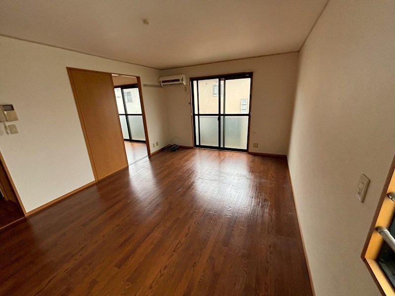 グレースなしの木 リビング