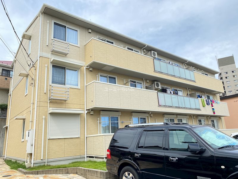 グランデージS.C. 303号室 外観