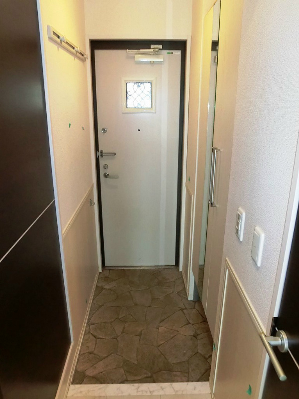 グランデージS.C. 玄関