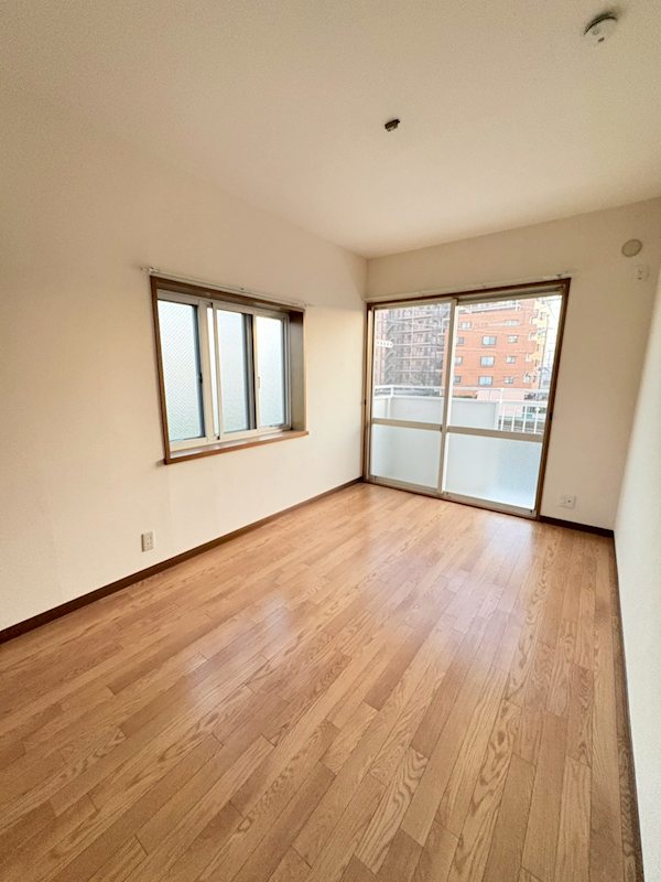 ローズガーデンD ベッドルーム