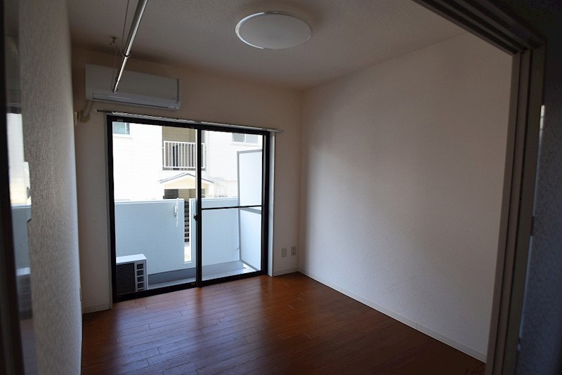 コンフォート本郷台A棟 リビング