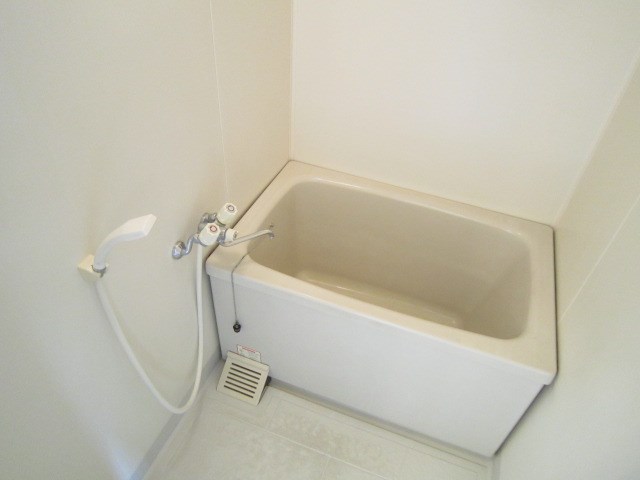 相湘11栄町ビル 風呂画像