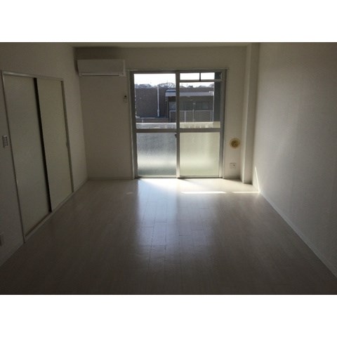 セピアレジデンスⅠ リビング