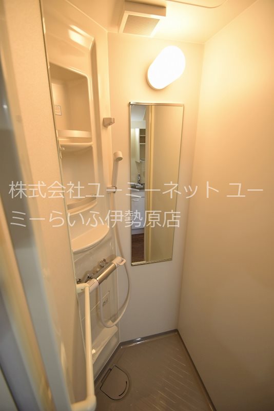 クリオ愛甲石田壱番館 風呂画像