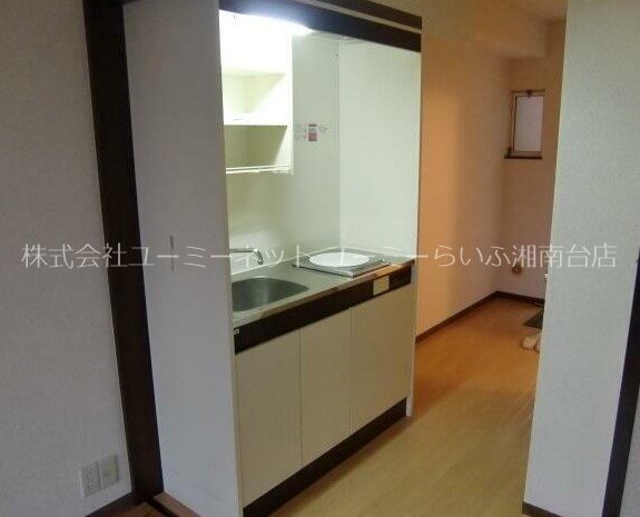 クレスト湘南 キッチン