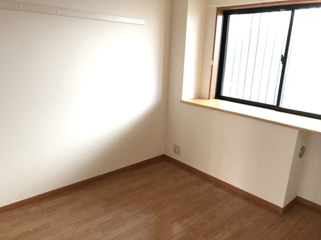 アイリス・スクエア ベッドルーム