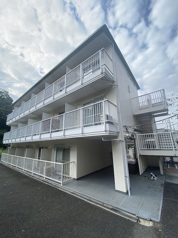 エステートピア湘南 203号室 外観