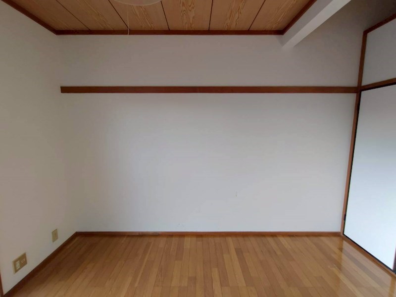 英白根コーポ ベッドルーム