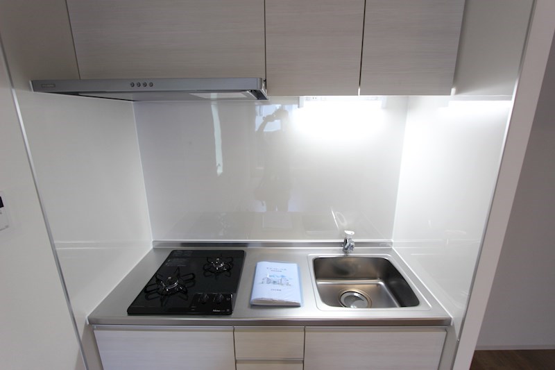 モナ・ローベル キッチン