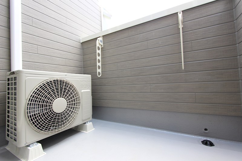 モナ・ローベル ベランダ