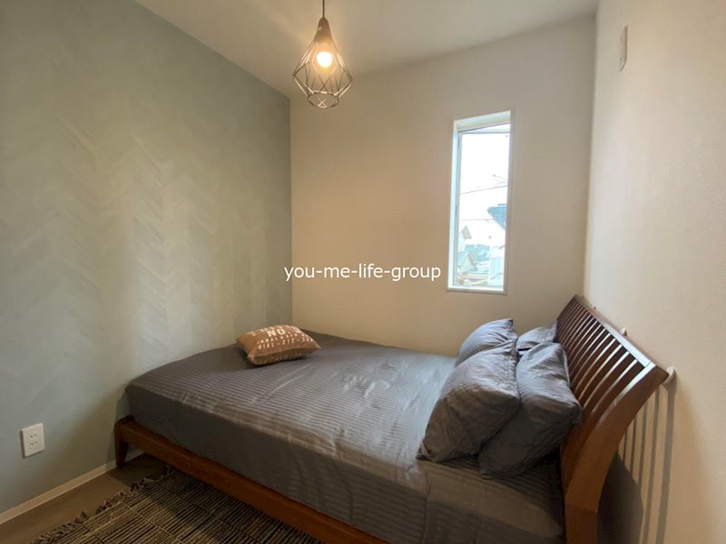 モナ・ローベル ベッドルーム