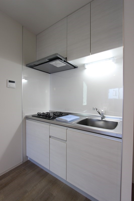 モナ・ローベル キッチン