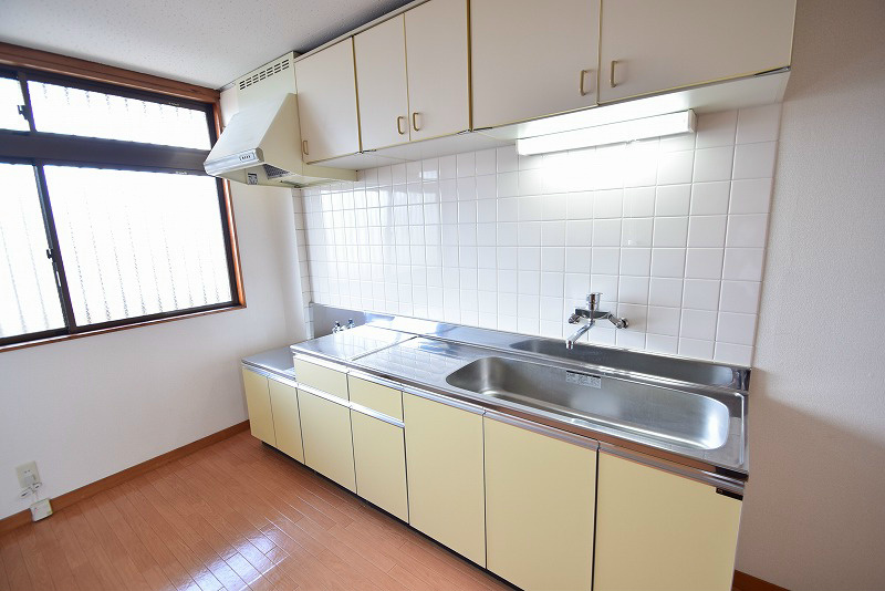 東ハイツB キッチン
