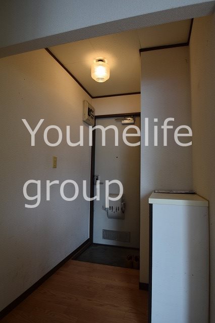 アメニティ西湘C棟 玄関