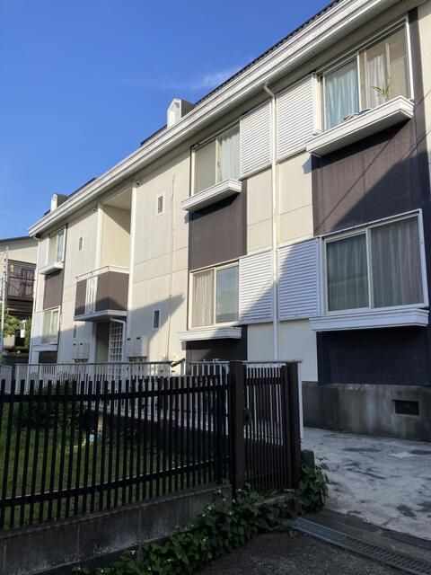 サンライフ栄B 102号室 外観