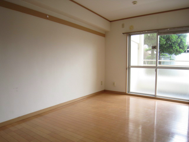 明和コーポ リビング