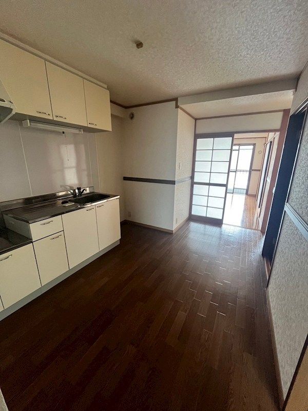 コープ今井 リビング