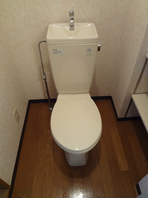 エクセル東海 トイレ