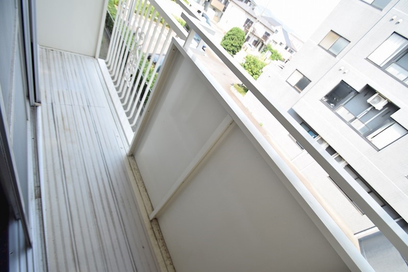 南鴨宮サニーハイツ ベランダ