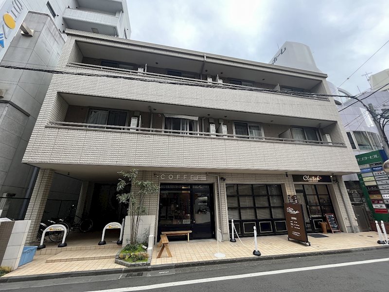 ファーストテラス鵠沼 204号室 外観