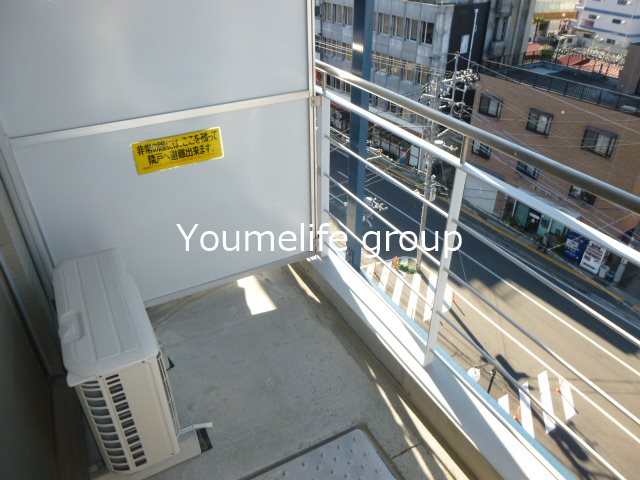 岩崎ビル ベランダ