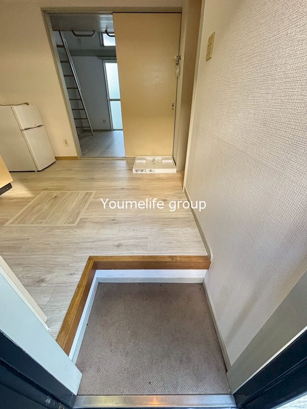 メゾンドアンジュ 玄関