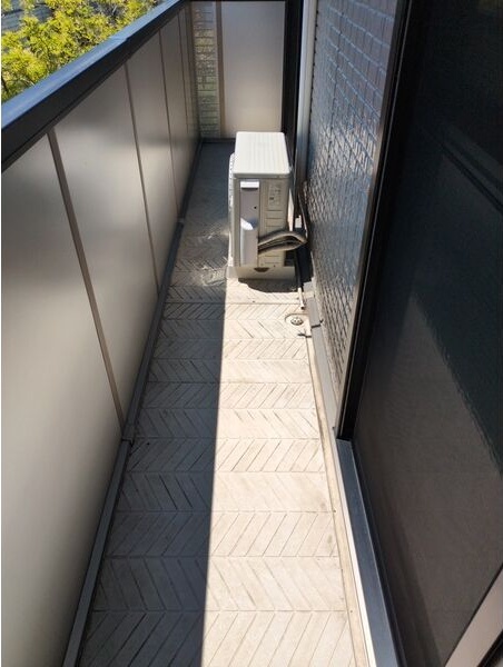 グレースなしの木 ベランダ