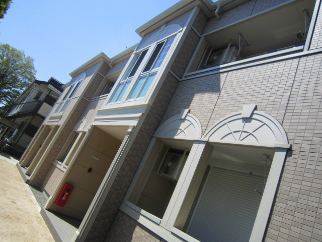 グリーンリーフ 201号室 外観