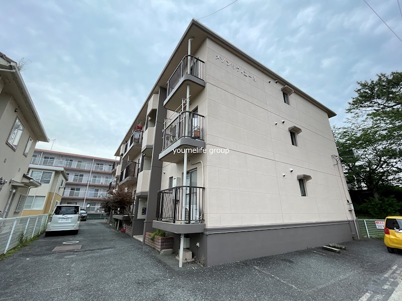 メゾンリヴィエール 301号室 外観